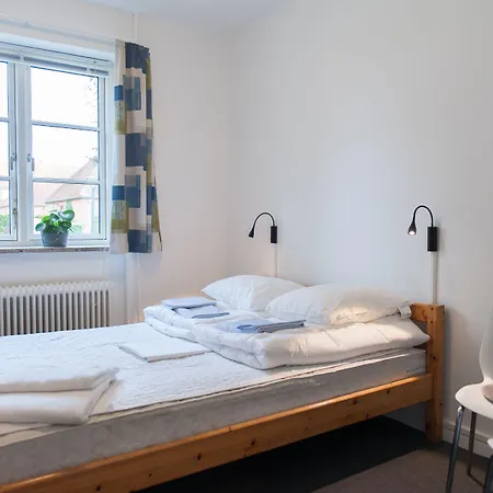 Belaegningen Hostel *